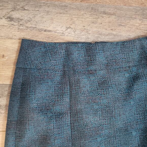 Ann Taylor Multicolor Pencil Button Detail Career Knee Length Skirt Size 4 - Picture 6 of 11